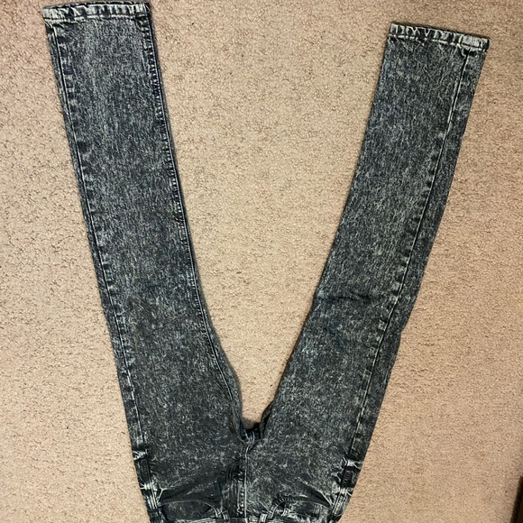 Cotton On Men’s Jeans Size 28x32 - Picture 2 of 4